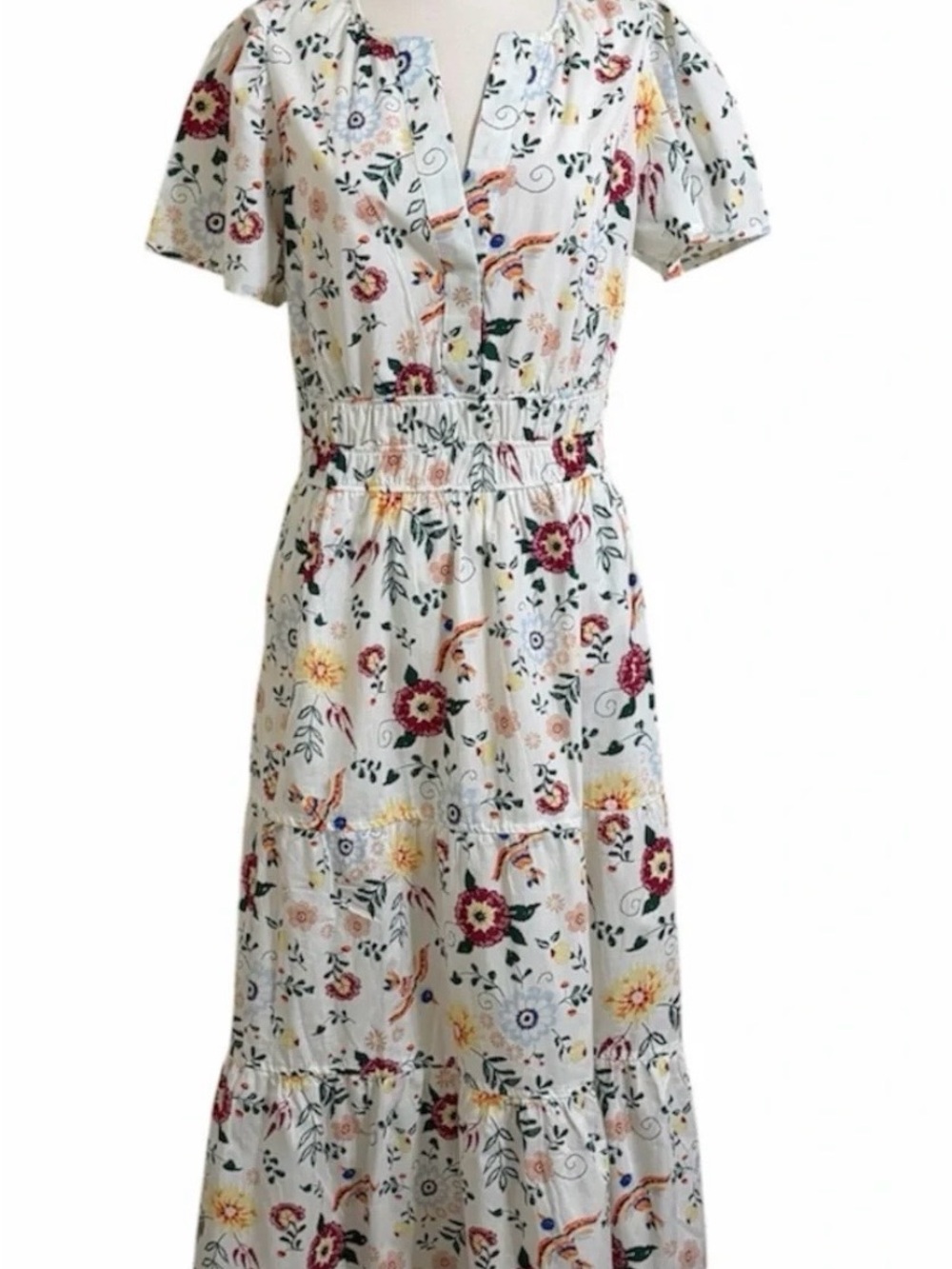 Serra white floral tired dress with pockets size medium NWOT